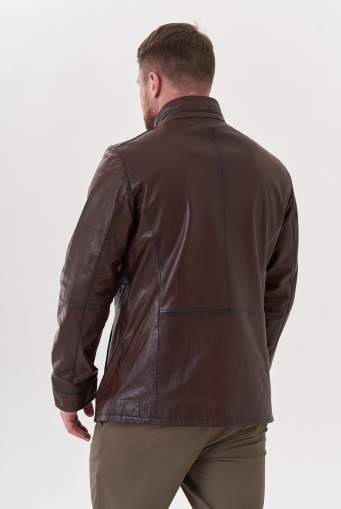 Миниатюра фотографии Мужская куртка из натуральной кожи