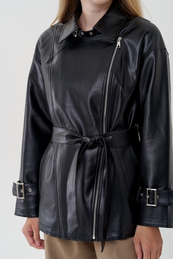 Миниатюра фотографии Куртка женская из эко кожи с поясом