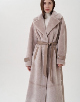 Купить Длинное женское пальто из натуральной шерсти  в каталоге