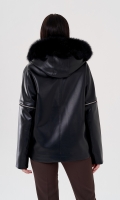 Миниатюра фотографии Женская куртка 2 в 1 трансформер с капюшоном 