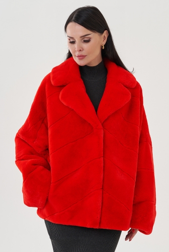 Миниатюра фотографии Красная куртка из кролика