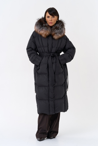 Миниатюра фотографии Женский пуховик с отделкой из меха блюфрост