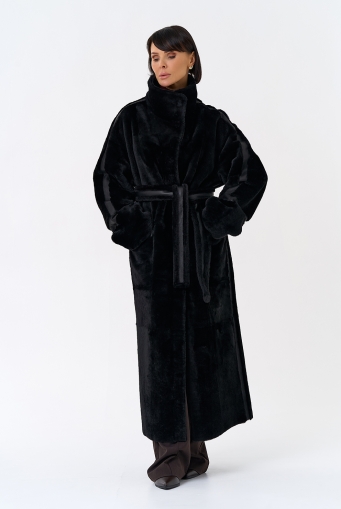 Миниатюра фотографии Женская двухсторонняя дубленка с воротником стойкой