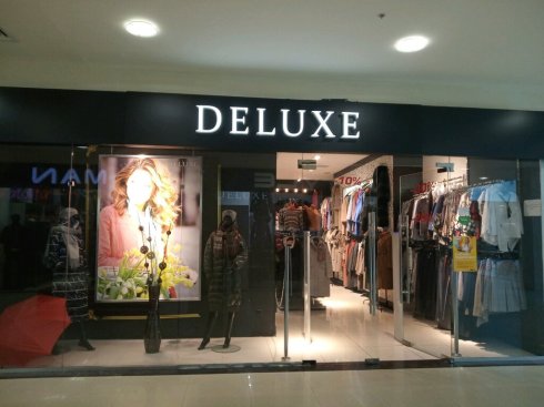 De Luxe