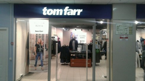 TOM FARR