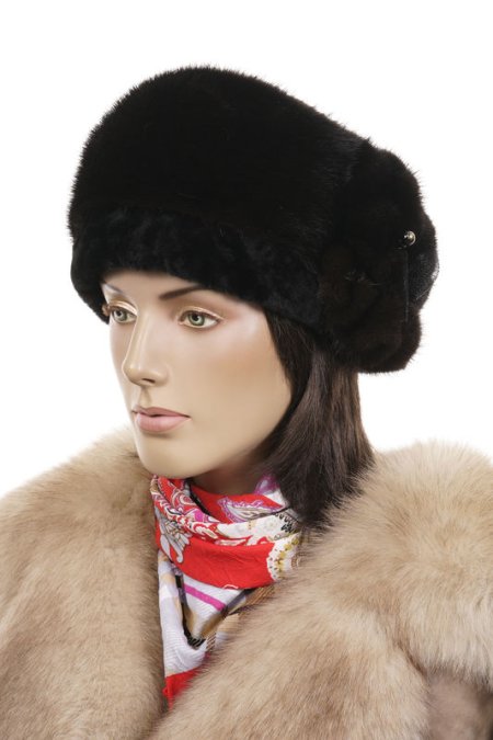 Купить Шапка женская из норки в каталоге