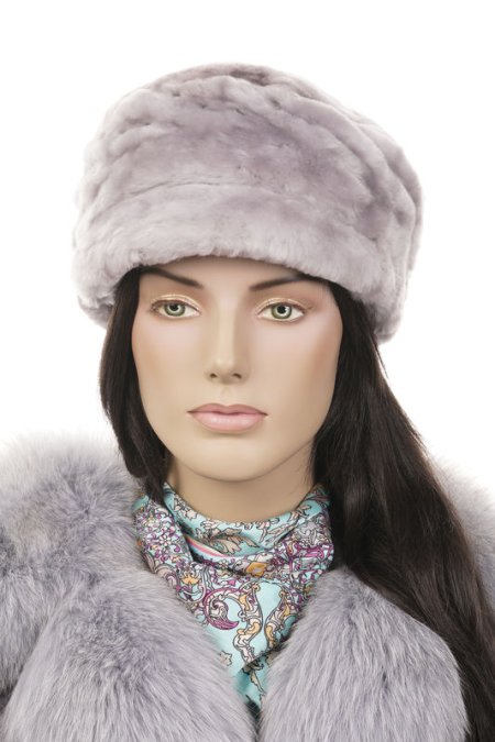 Купить Шапка женская из мутона в каталоге