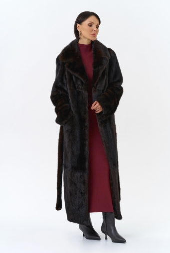 Миниатюра фотографии Длинная шуба из меха норки с английским воротником
