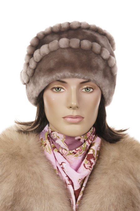 Купить Шапка женская из мутона в каталоге