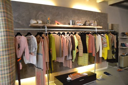 Hoody Showroom