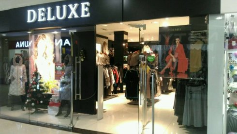 De Luxe 
