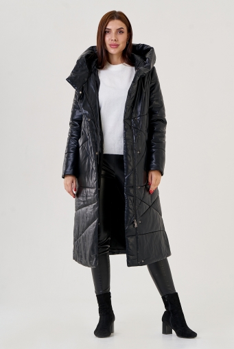 Миниатюра фотографии Черный длинный пуховик из эко кожи