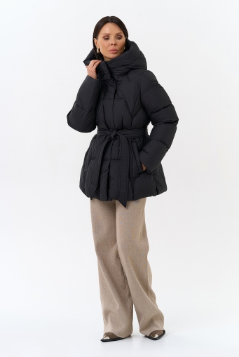 Миниатюра фотографии Женский пуховик с поясом