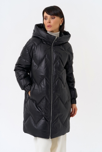 Миниатюра фотографии Длинный пуховик из кожи