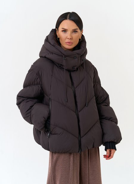 Купить Женский пуховик с капюшоном в каталоге