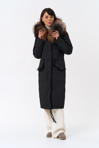 Миниатюра фотографии Женская парка с капюшоном из меха чернобурой лисы