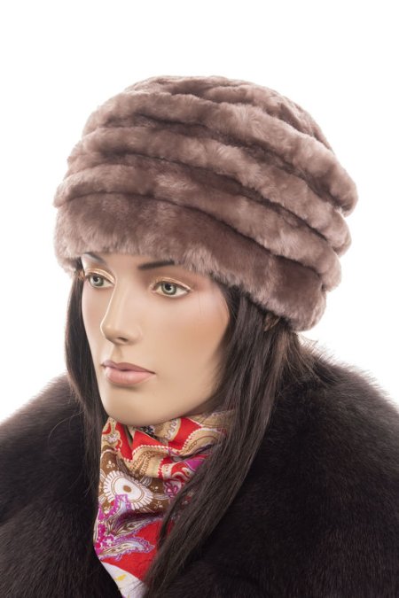 Купить Шапка женская из мутона в каталоге