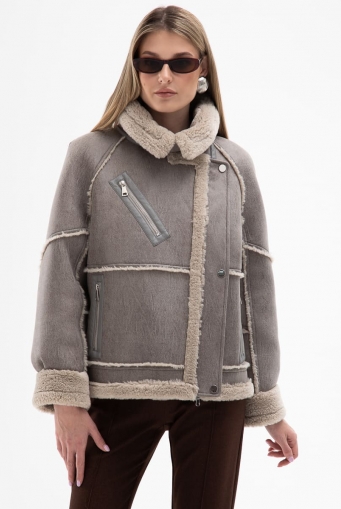 Миниатюра фотографии Женская короткая дубленка из эко кожи 