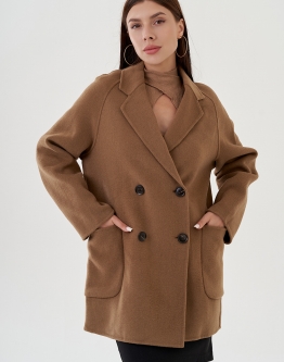 Купить Пальто женское укороченное с английским воротником в каталоге