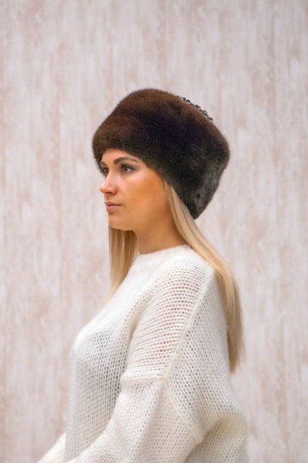 Купить Шапка женская из норки в каталоге