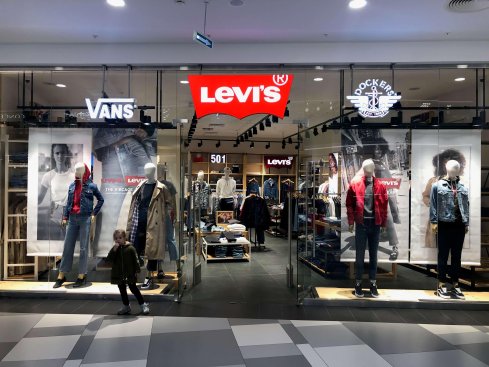 Levi`s
