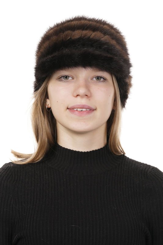 Миниатюра фотографии Шапка женская из норки
