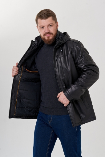 Миниатюра фотографии Мужская куртка с капюшоном на утеплителе