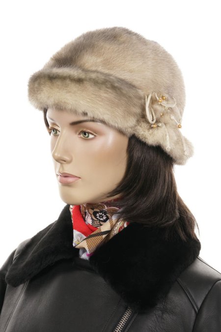 Купить Шапка женская из норки в каталоге