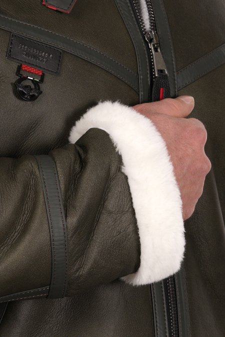 Купить Дубленка мужская из натуральной овчины с воротником в каталоге