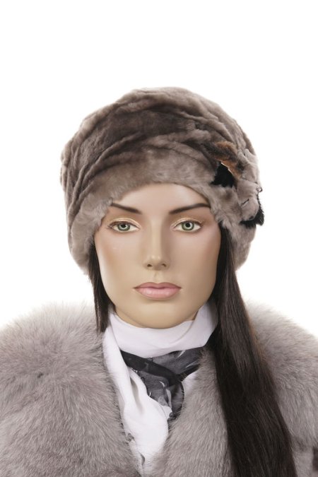 Купить Шапка женская из мутона в каталоге