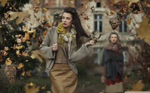 Julia Lov`