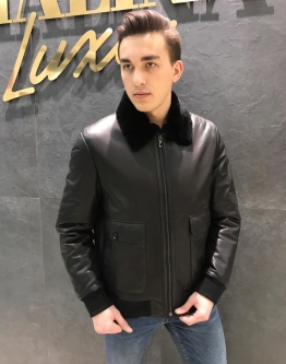 Купить Кожаный пуховик в каталоге