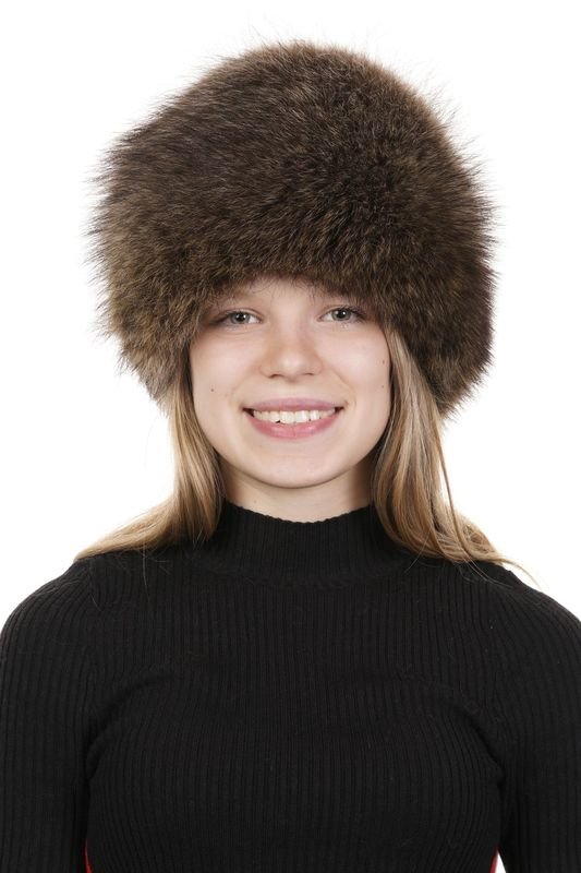 Миниатюра фотографии Шапка женская из натуральной кожи с енотом