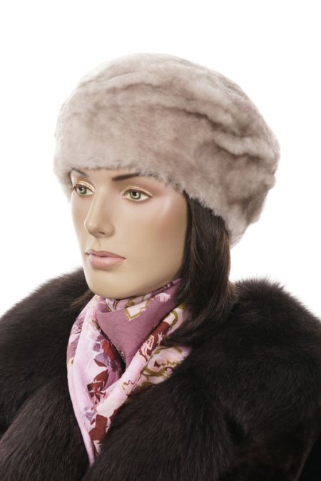 Купить Шапка женская из мутона в каталоге
