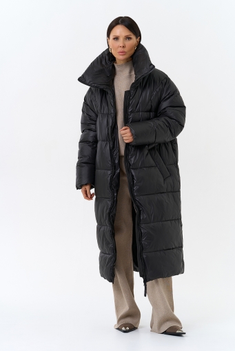 Миниатюра фотографии Женский пуховик с воротником стойкой