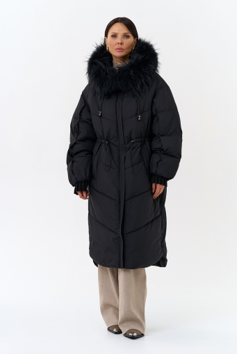 Миниатюра фотографии Женский пуховик с капюшоном из меха чернобурки