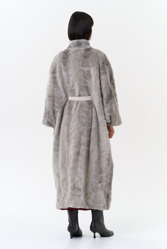 Миниатюра фотографии Шуба из меха норки с поясом