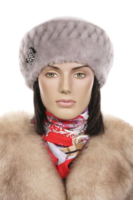 Купить Шапка женская из овчины в каталоге