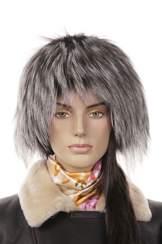 Миниатюра фотографии Шапка женская из лисы