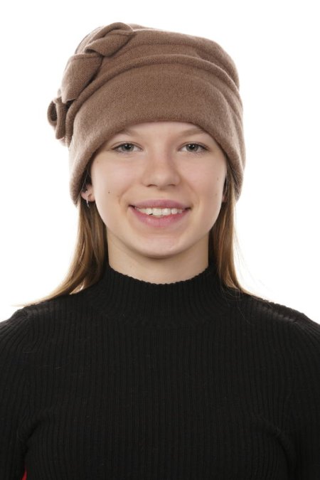 Купить Шапка женская из трикотажа в каталоге