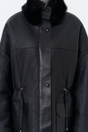 Миниатюра фотографии Женская натуральная дубленка с воротником стойкой