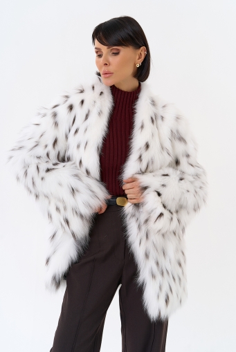 Миниатюра фотографии Шуба из лисы с инкрустацией под рысь