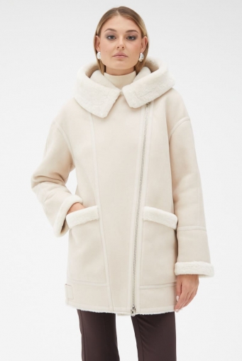 Миниатюра фотографии Женская удлиненная дубленка из эко кожи