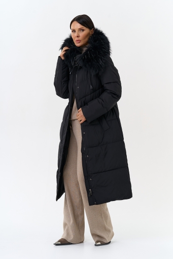 Миниатюра фотографии Женский пуховик с капюшоном из меха чернобурки