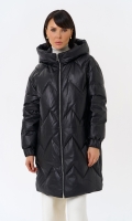 Миниатюра фотографии Длинный пуховик из кожи