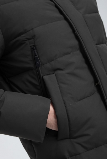 Миниатюра фотографии Мужской пуховик с капюшоном 