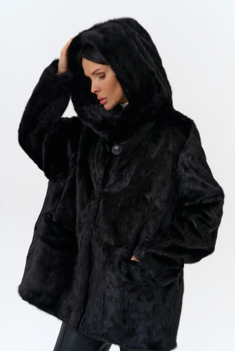 Миниатюра фотографии Шуба из меха норки с капюшоном