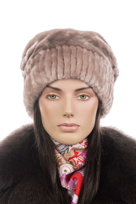 Купить Шапка женская из мутона в каталоге