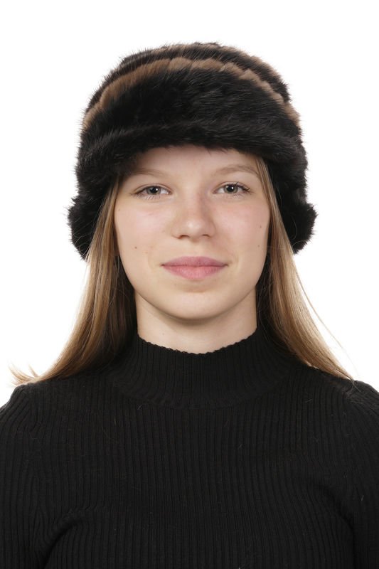 Миниатюра фотографии Шапка женская из норки