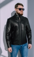 Миниатюра фотографии Куртка мужская из натуральной кожи с воротником стойкой 